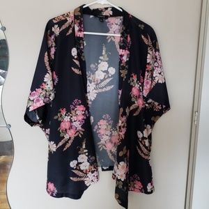 Torrid kimono